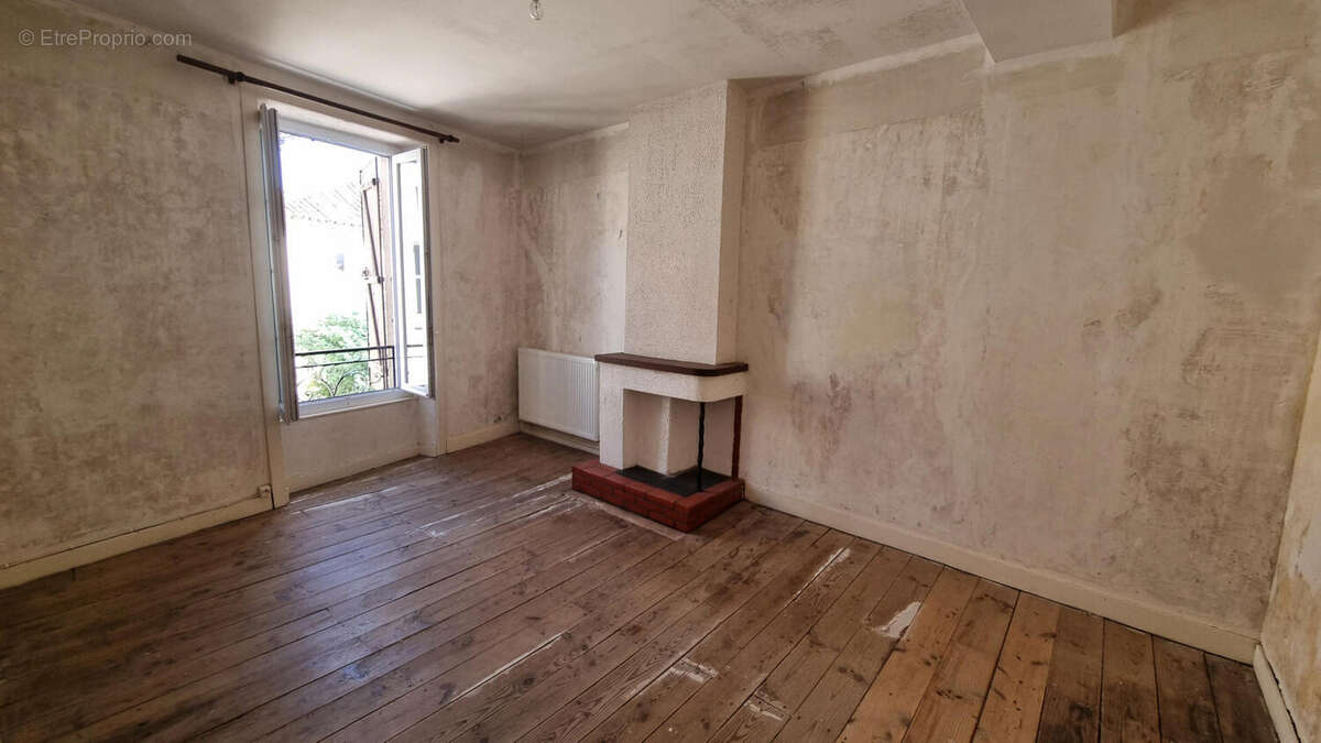 Maison au centre du village - photo 10