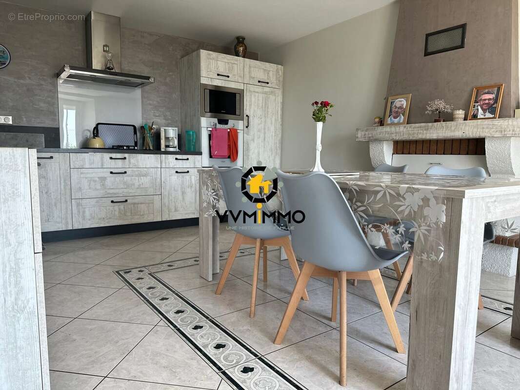 Maison à LE LOROUX-BOTTEREAU