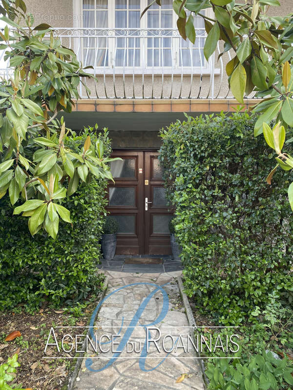 Maison à LE COTEAU
