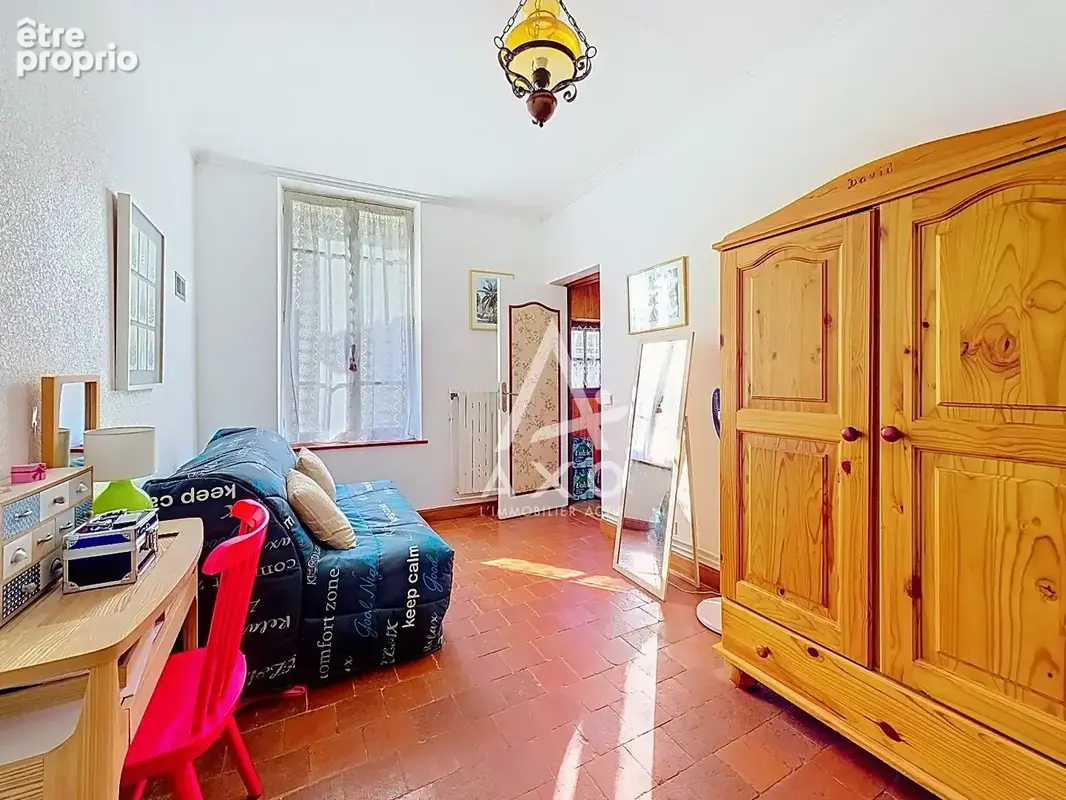 A VENDRE à CEPOY  Vaste maison de caractère, 5 chambres et nombreuses dépendances - photo 12