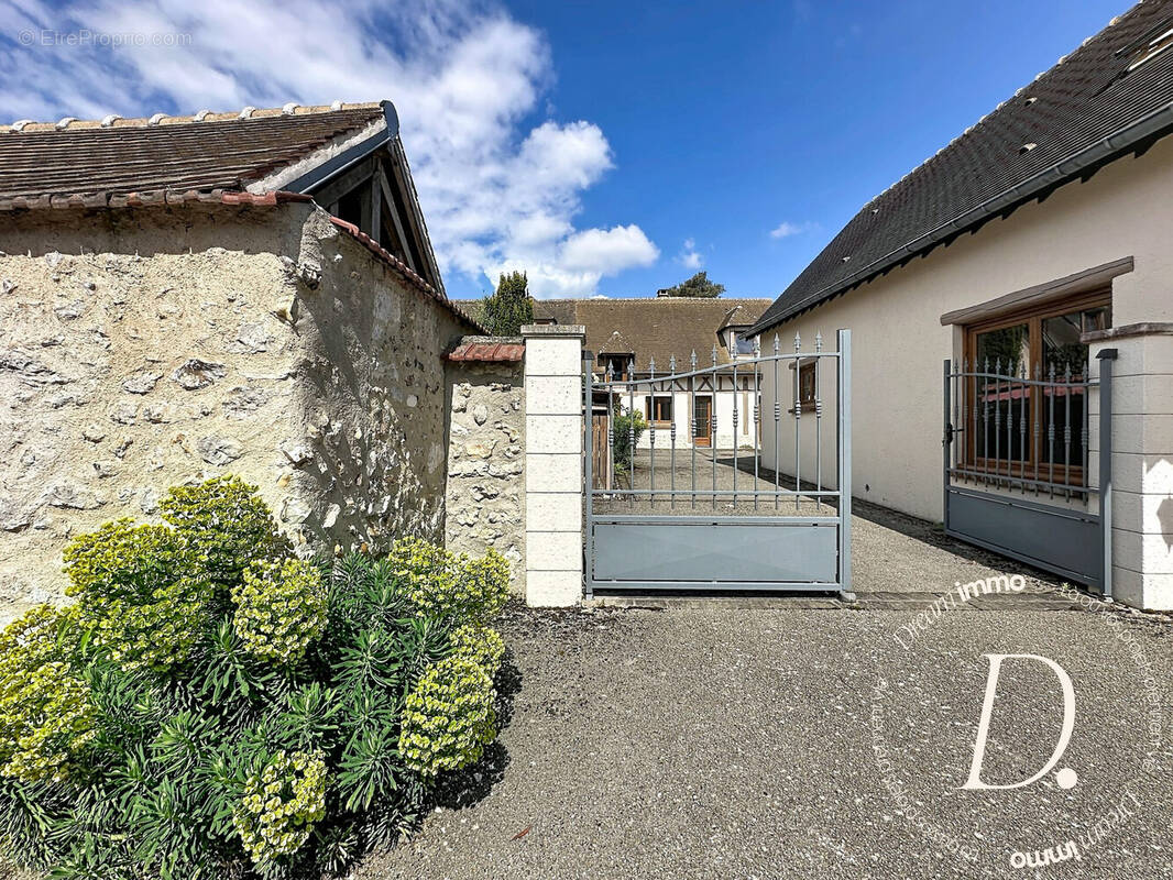 Maison à PANILLEUSE