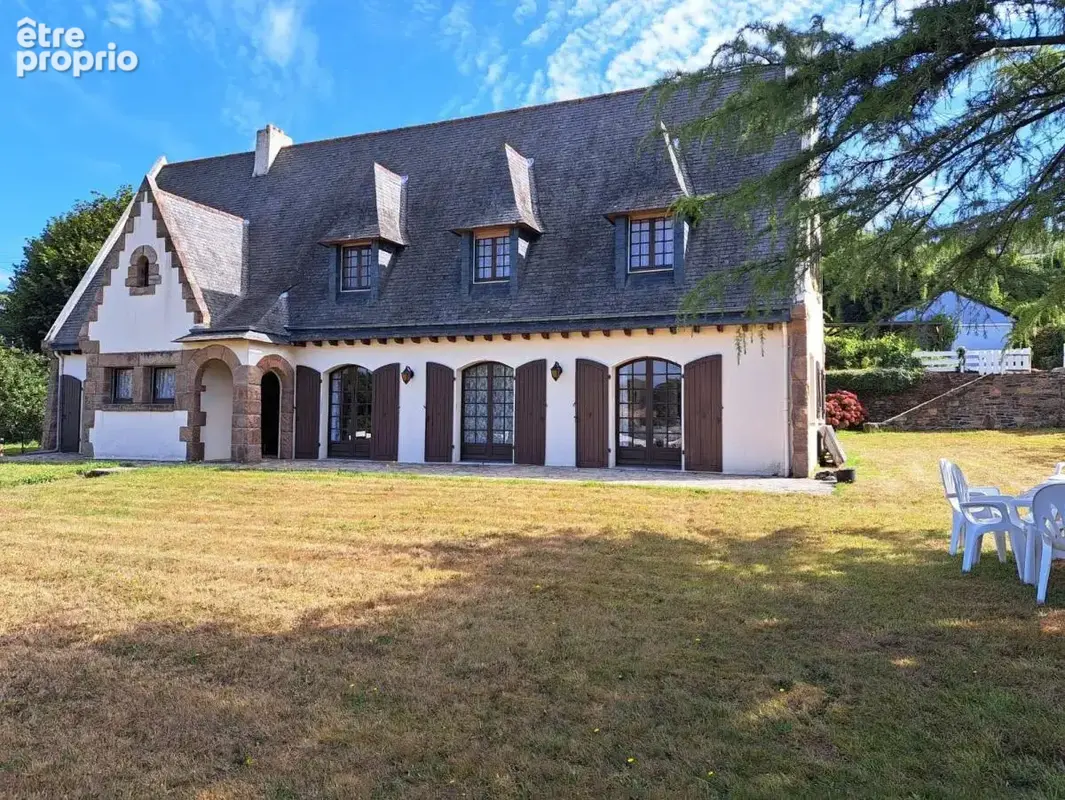 Maison 190 m² à La Roche-Derrien  - photo 2
