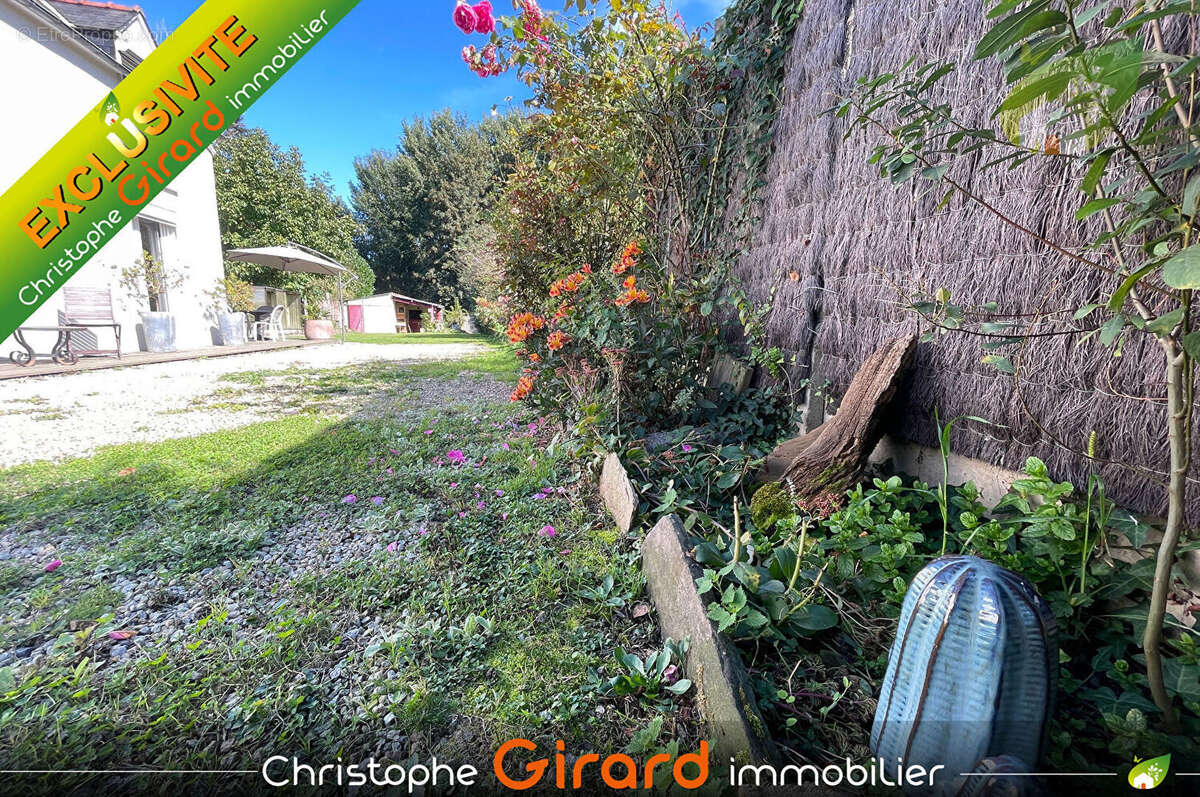 Maison à MINIAC-MORVAN