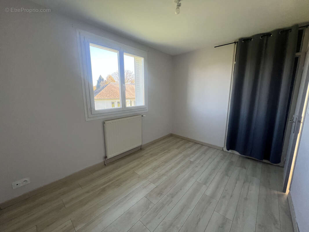 Maison à EGLETONS