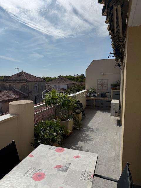 Appartement à SALON-DE-PROVENCE