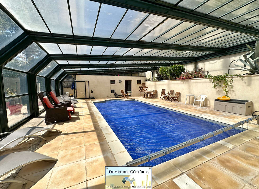 Propriété vue sur mer haut de gamme avec piscine - Cote de la Vierge FECAMP - photo 9