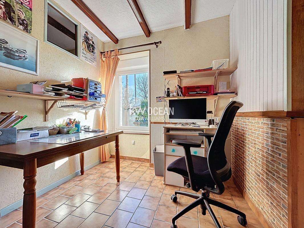 Maison à BEUZEC-CAP-SIZUN