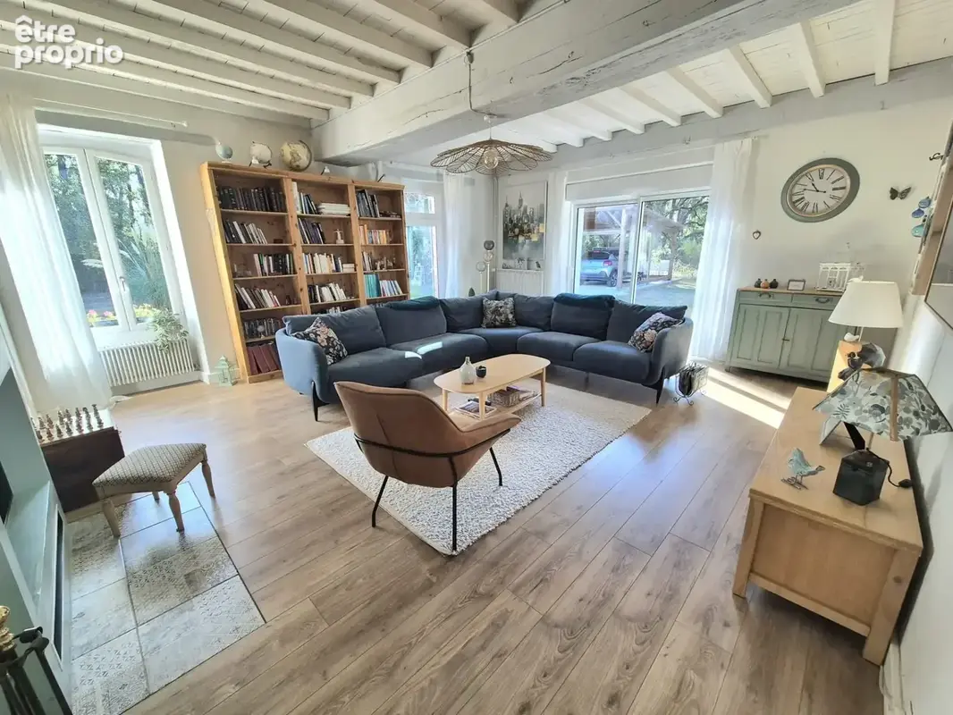 Maison à vendre 8 pièces RIVES DU LOIR EN ANJOU (49) - photo 4