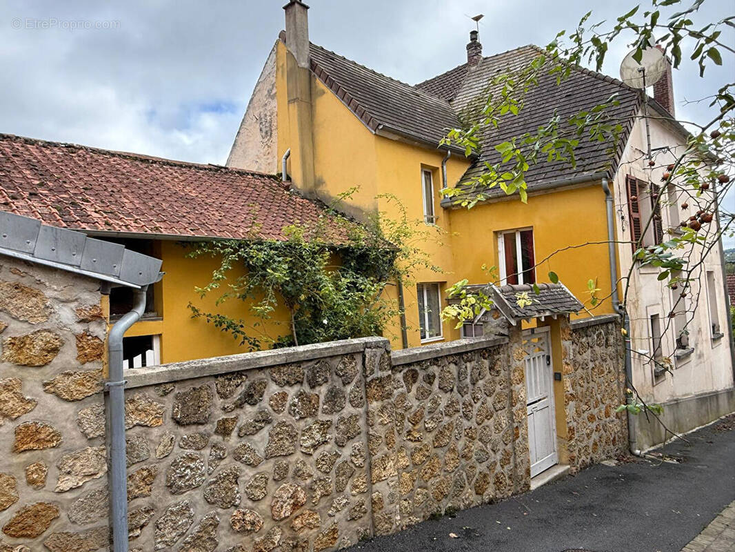 Maison à SAACY-SUR-MARNE