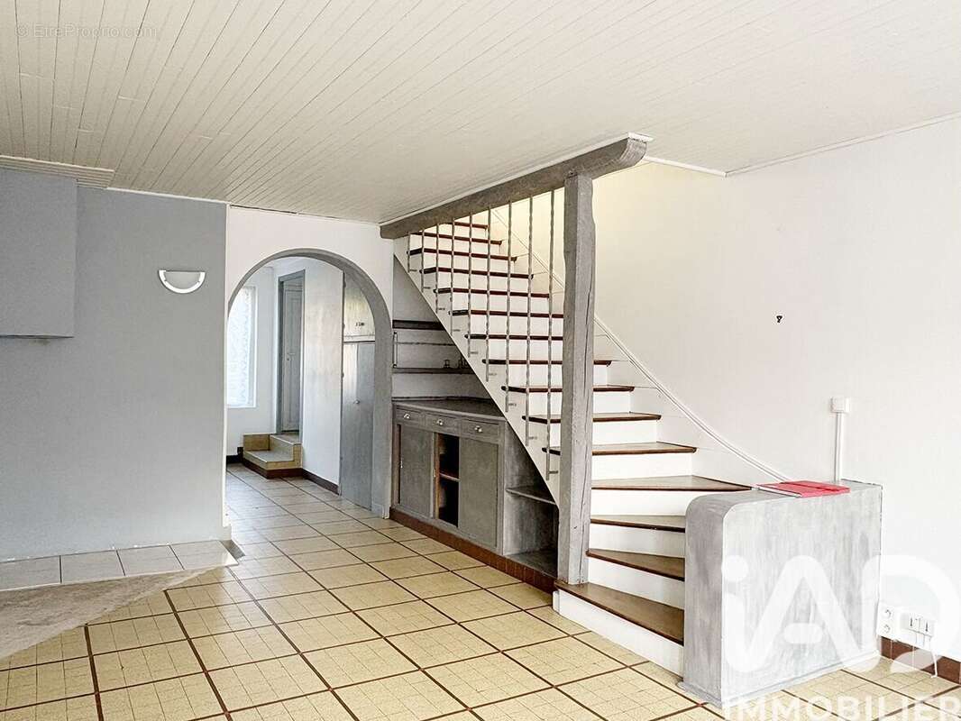 Photo 8 - Appartement à TOUCY