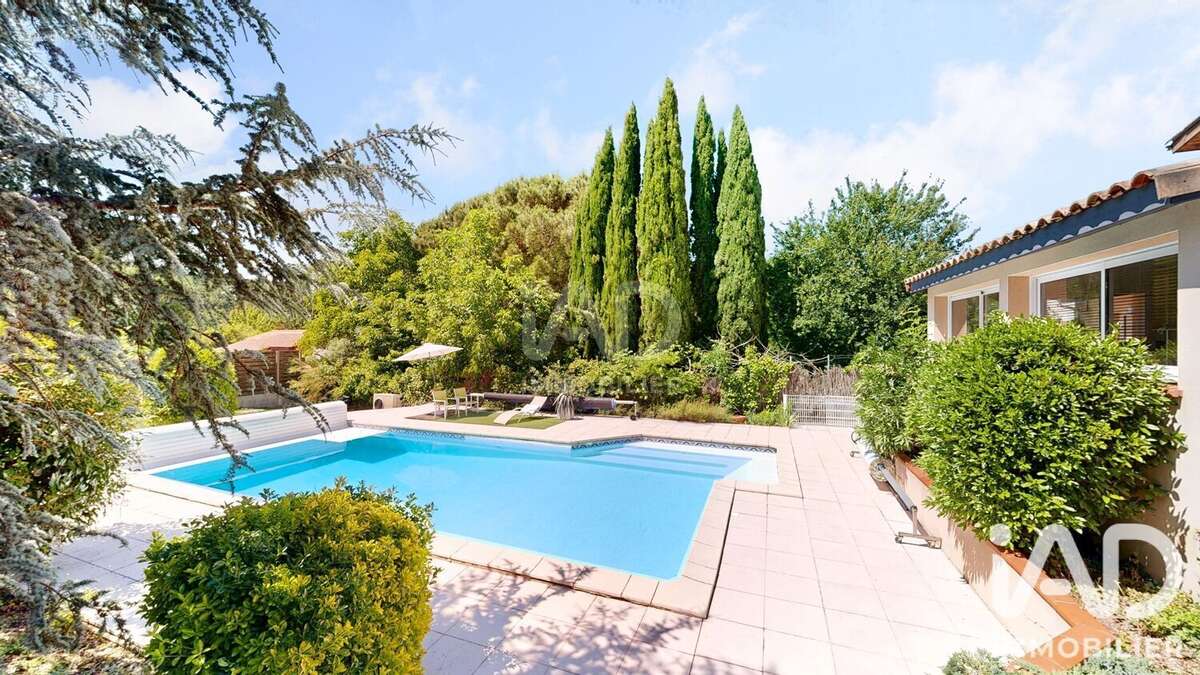 Maison 220 m² à Pompertuzat  - photo 4