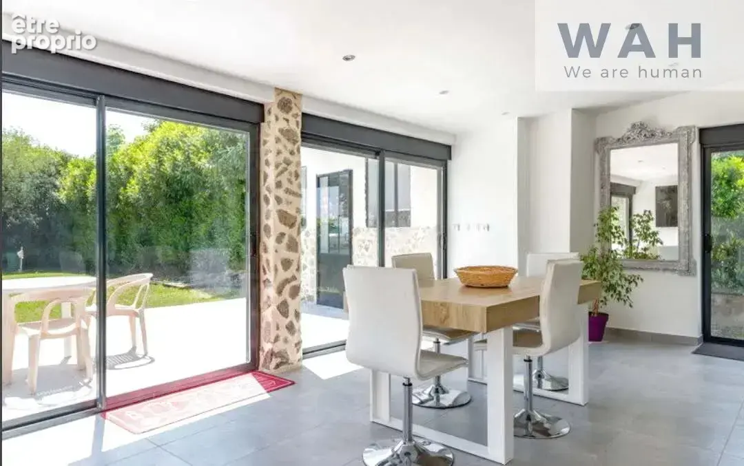 À vendre   Maison rénovée T4 avec dépendances et vaste terra - photo 3