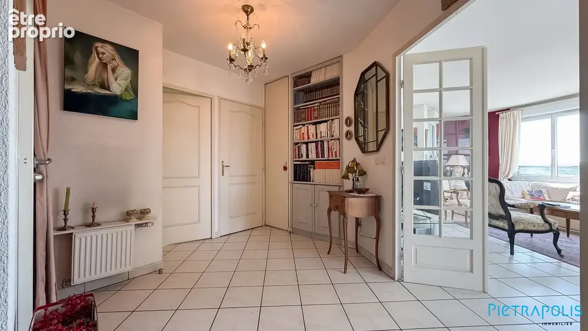 Appartement 5 pièces 125 m² à vendre à Villeurbanne (69100) - photo 5