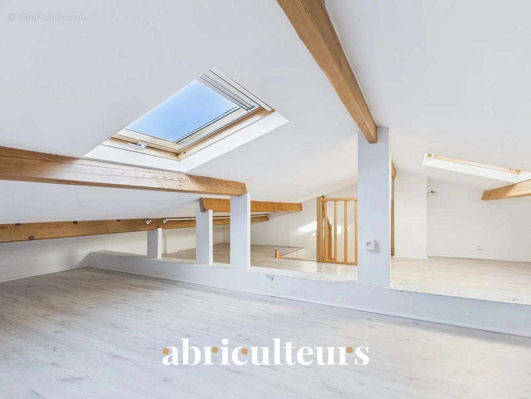 Maison à VILLENEUVE-LOUBET