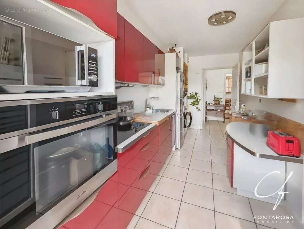 Appartement à FREJUS