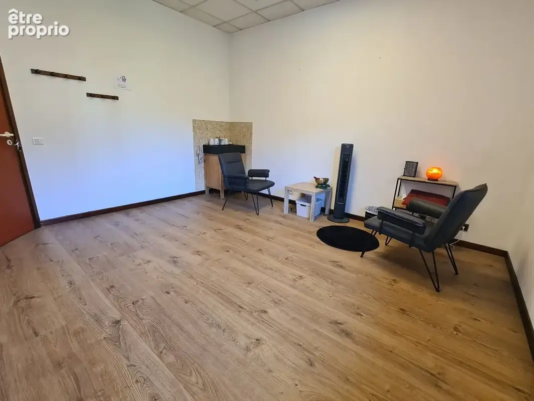 Commerce 41 m² à Albertville  - photo 4