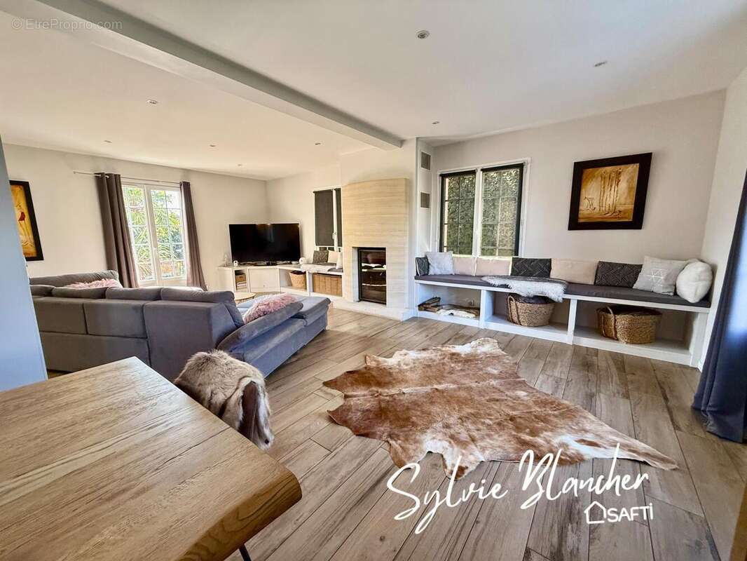 Photo 3 - Maison à CAEN