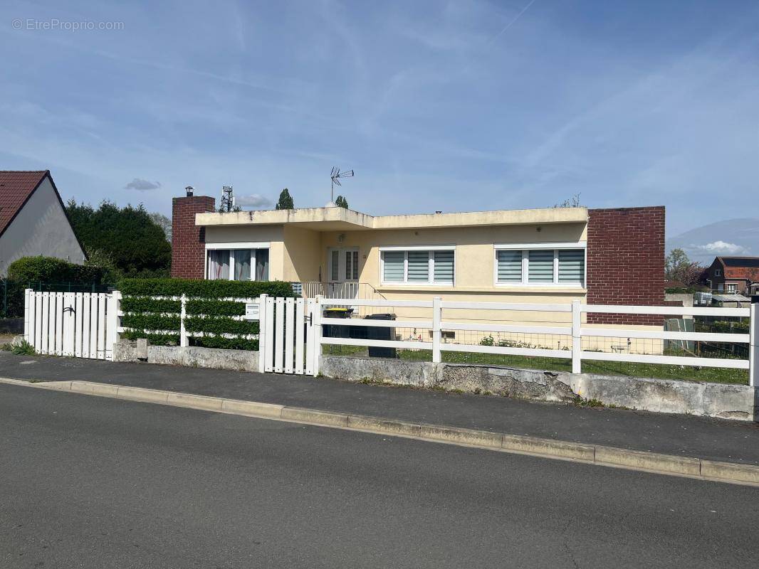 Maison à TERGNIER