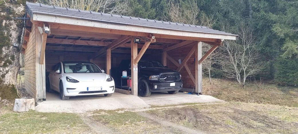 Maison à LE CHAMBON-SUR-LIGNON