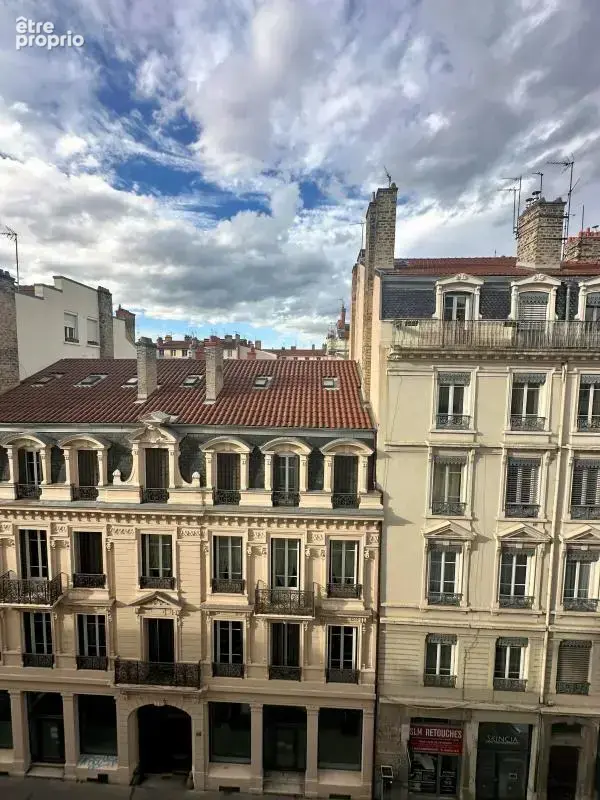 Appartement - Lyon - 59m² - photo 4