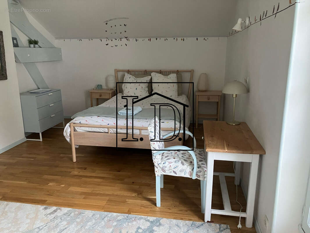 CHAMBRE Etage