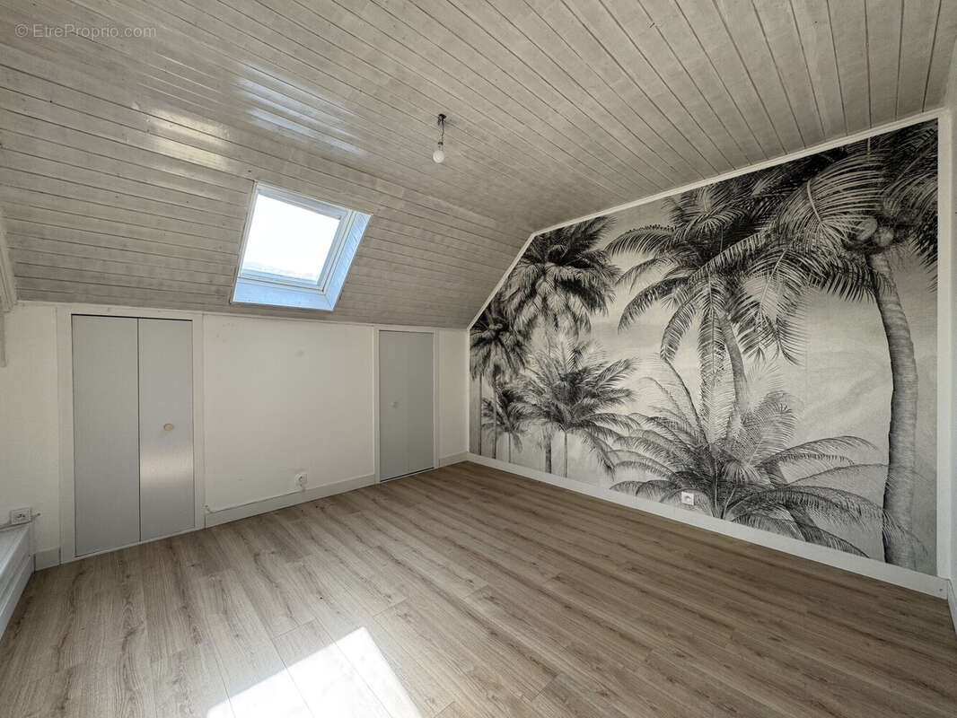 Chambre 1 - Maison à QUINTAL