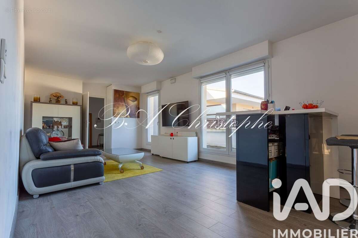 Photo 6 - Appartement à TAVERNY