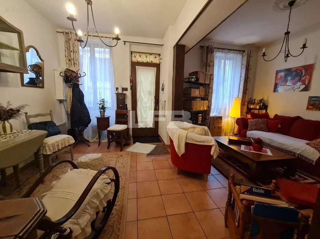 Maison à BEAUMONT-SUR-OISE