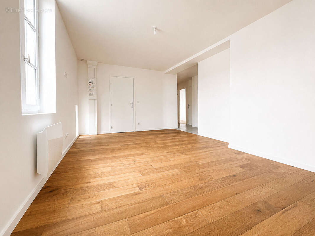Appartement à ORRY-LA-VILLE