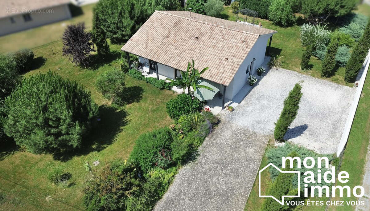 Maison à BAZAS