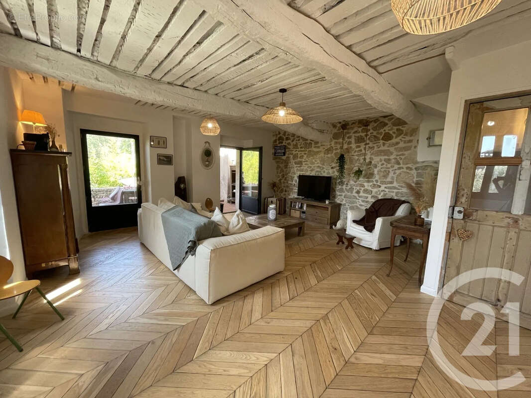 Maison à OPIO