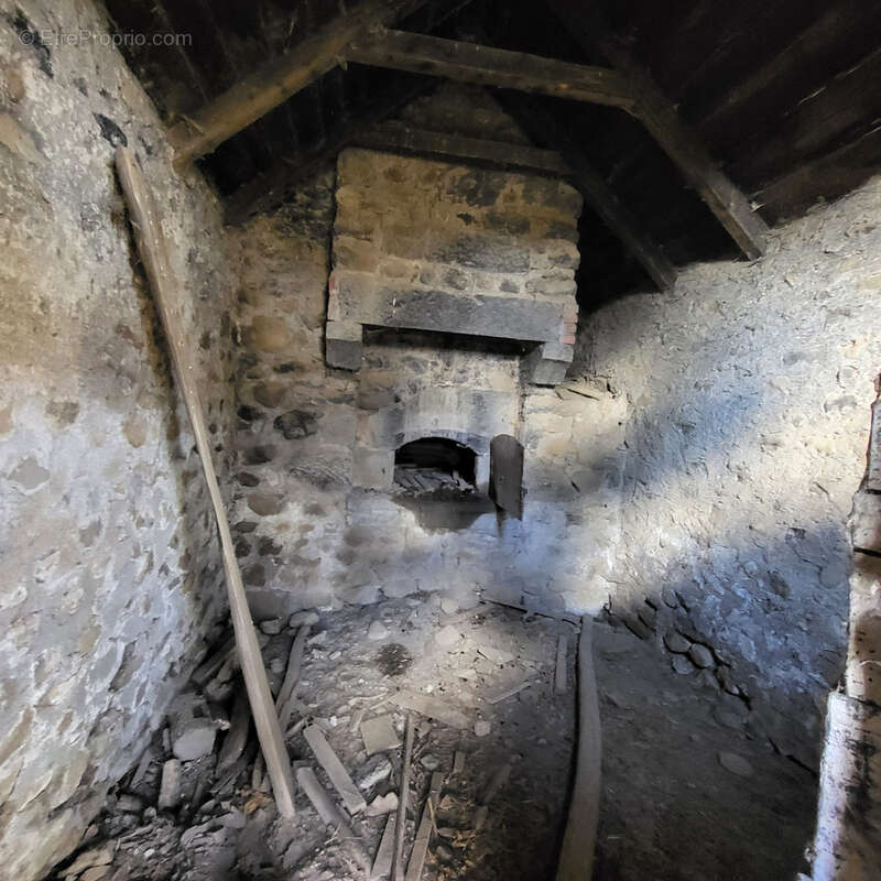 Maison à SAINT-SATURNIN