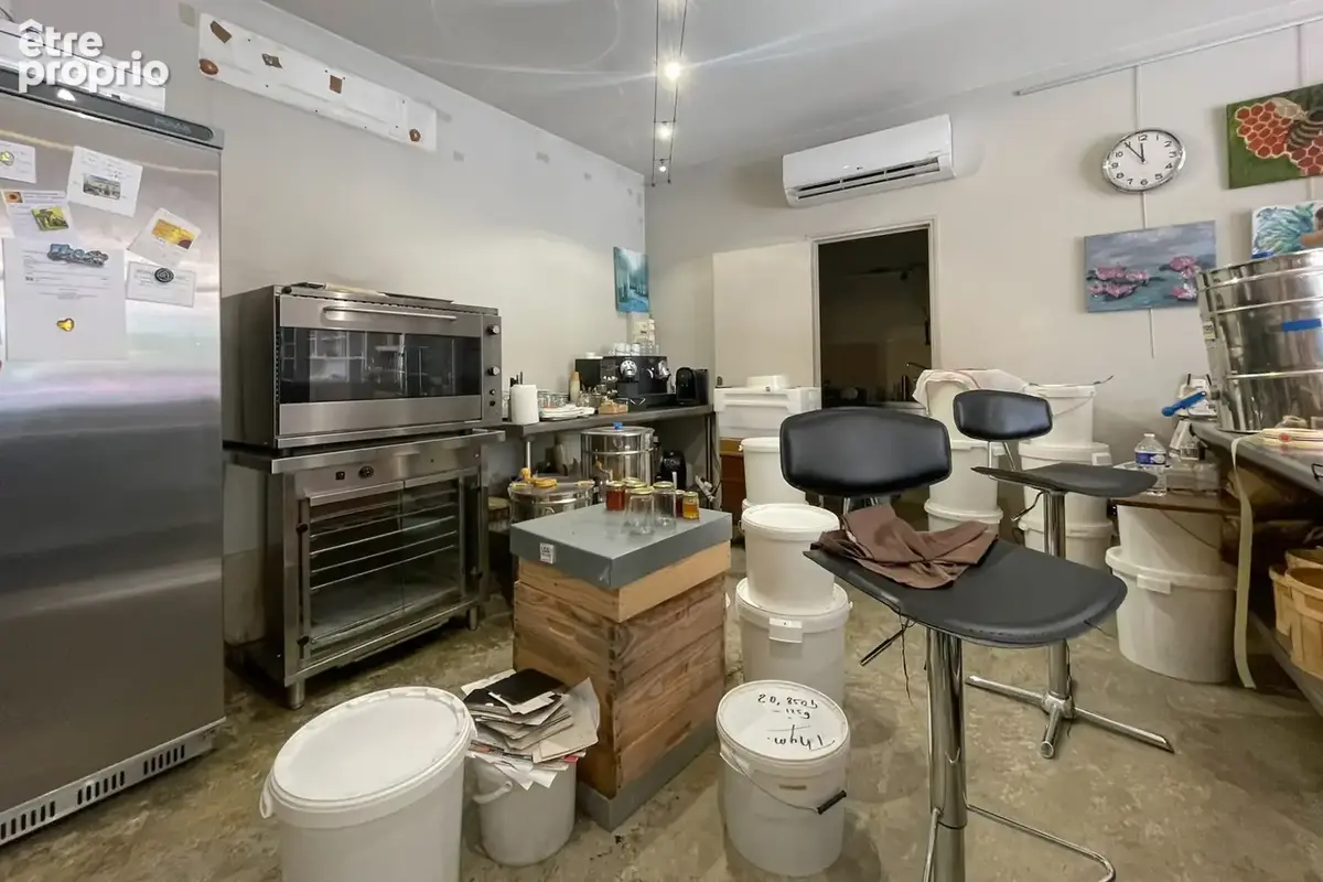 Commerce 88 m² à vendre à Maubec (84660) - photo 6