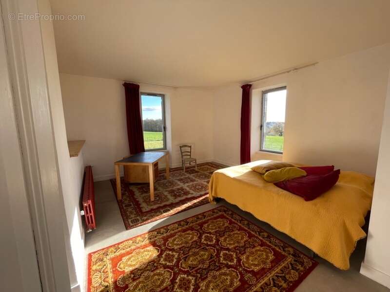 Maison à SAINT-JUNIEN