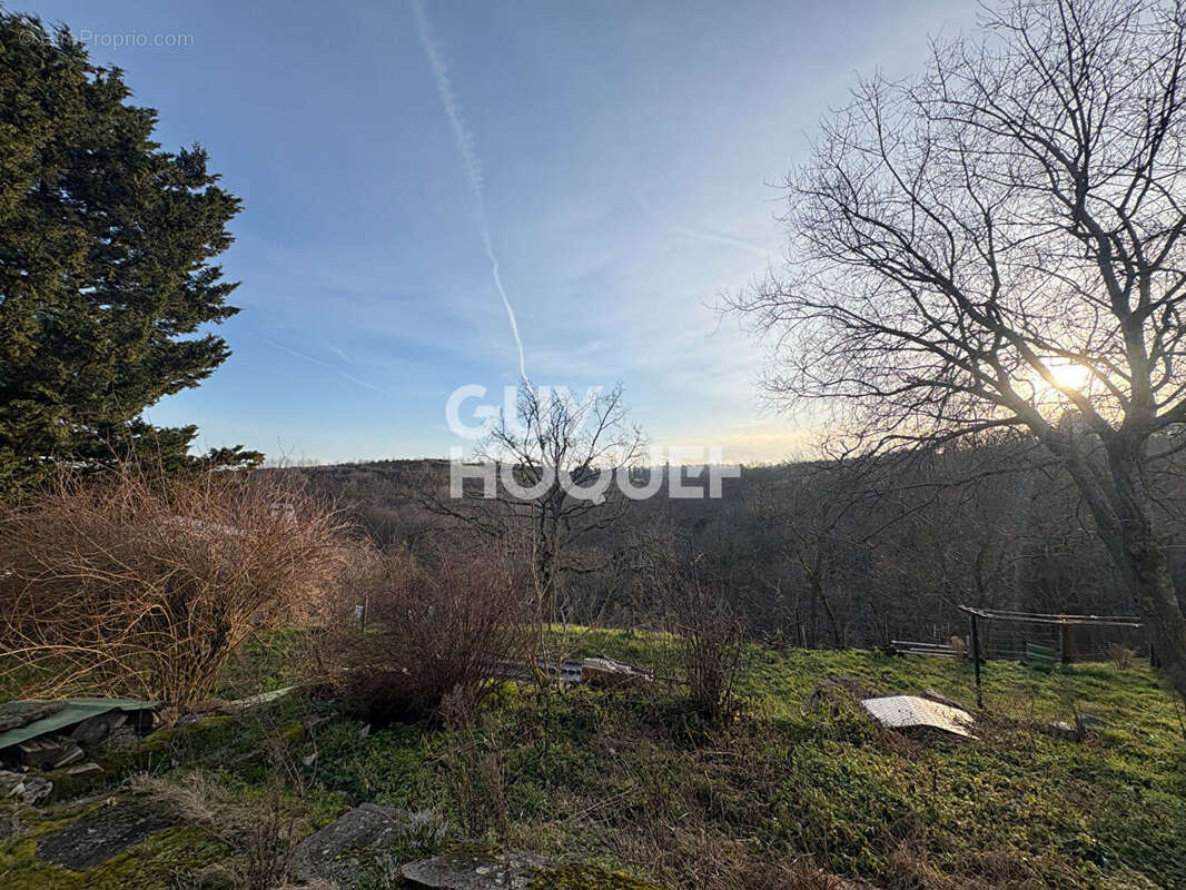 TEILHEDE - Maison 115 m2 et grand terrain - photo 9