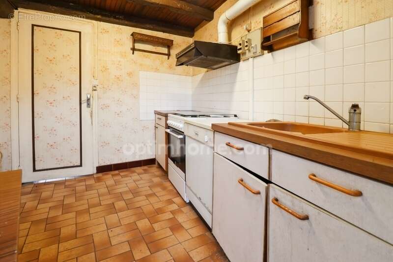 Maison à MAGNAC-LAVAL