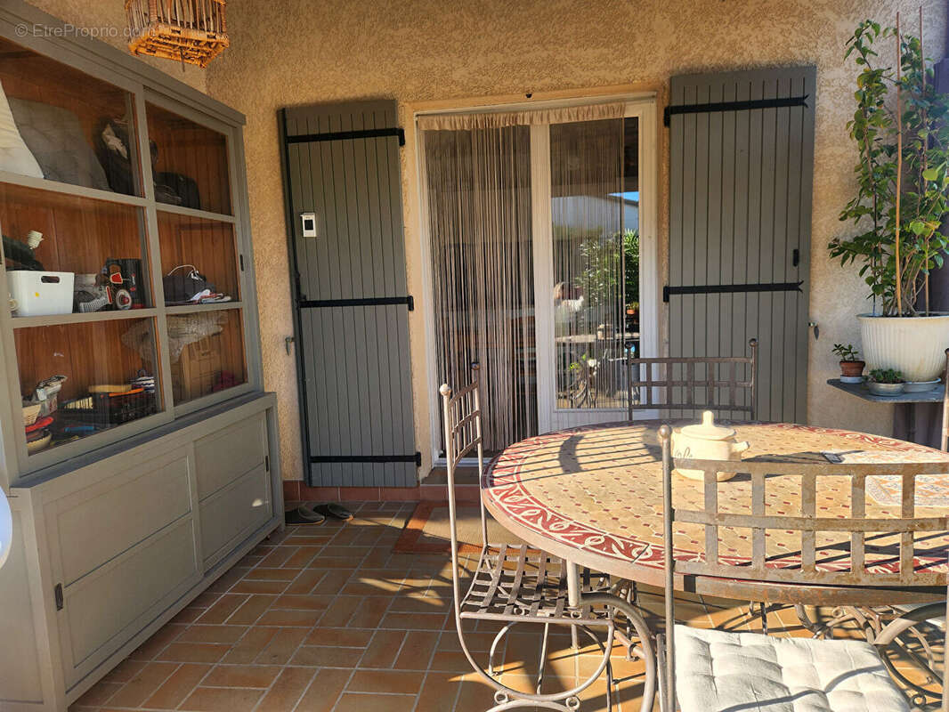 Maison à PERNES-LES-FONTAINES