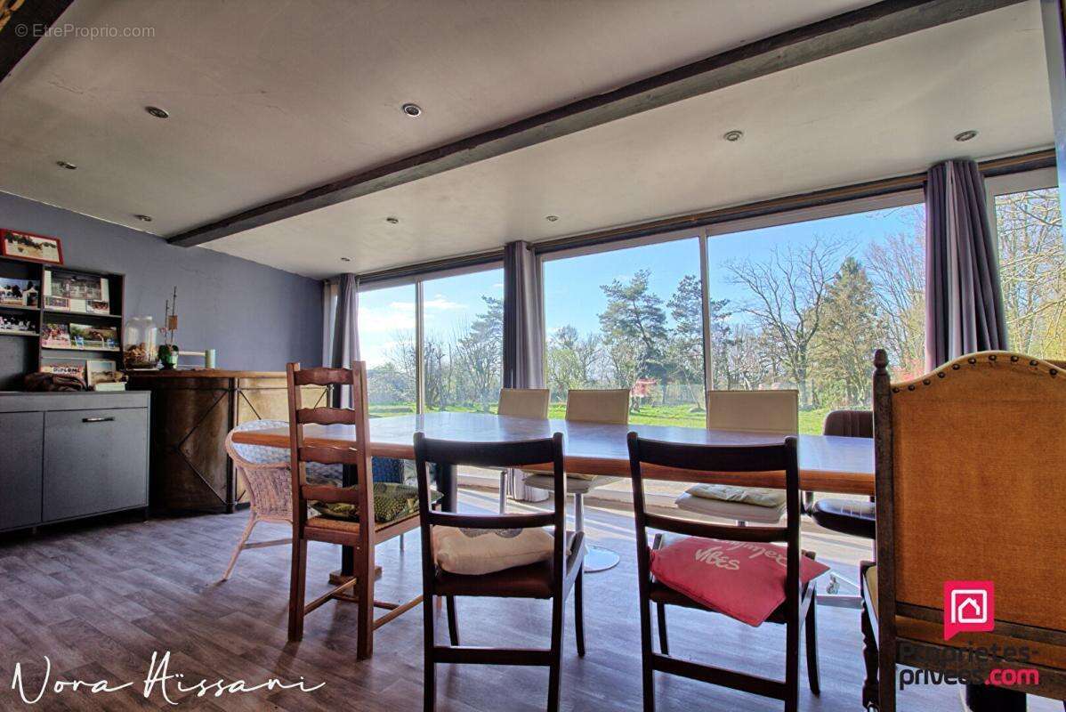 Maison Sampans 255 m2 - photo 8