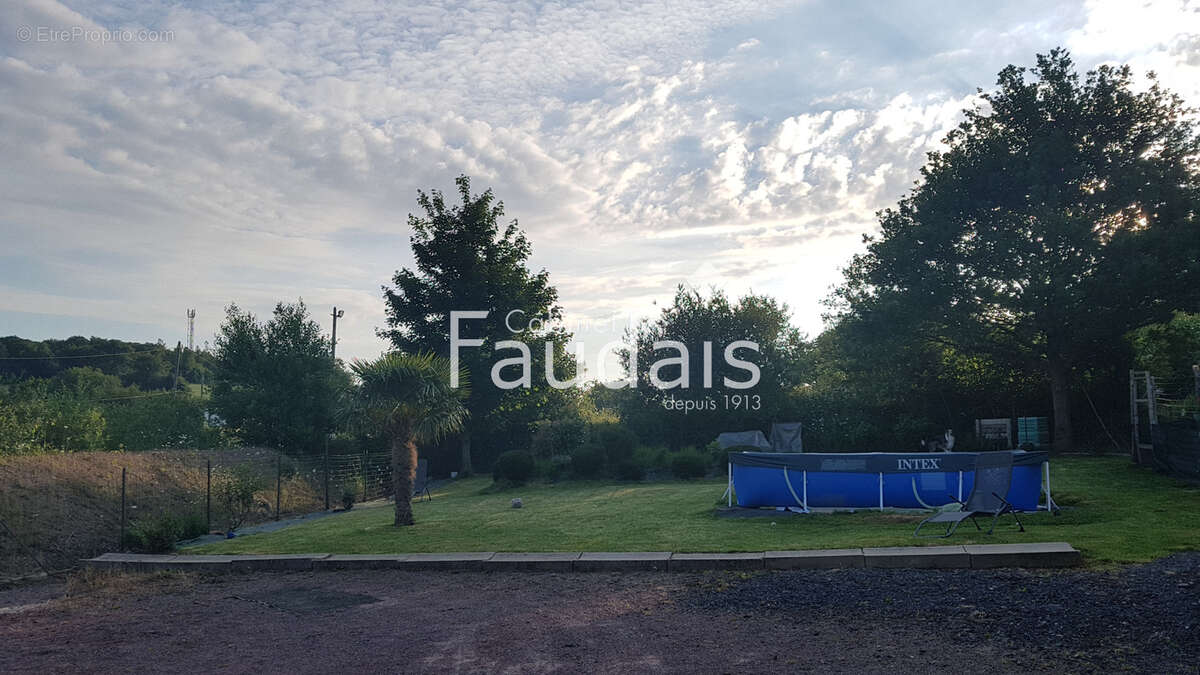 Appartement à GUILBERVILLE