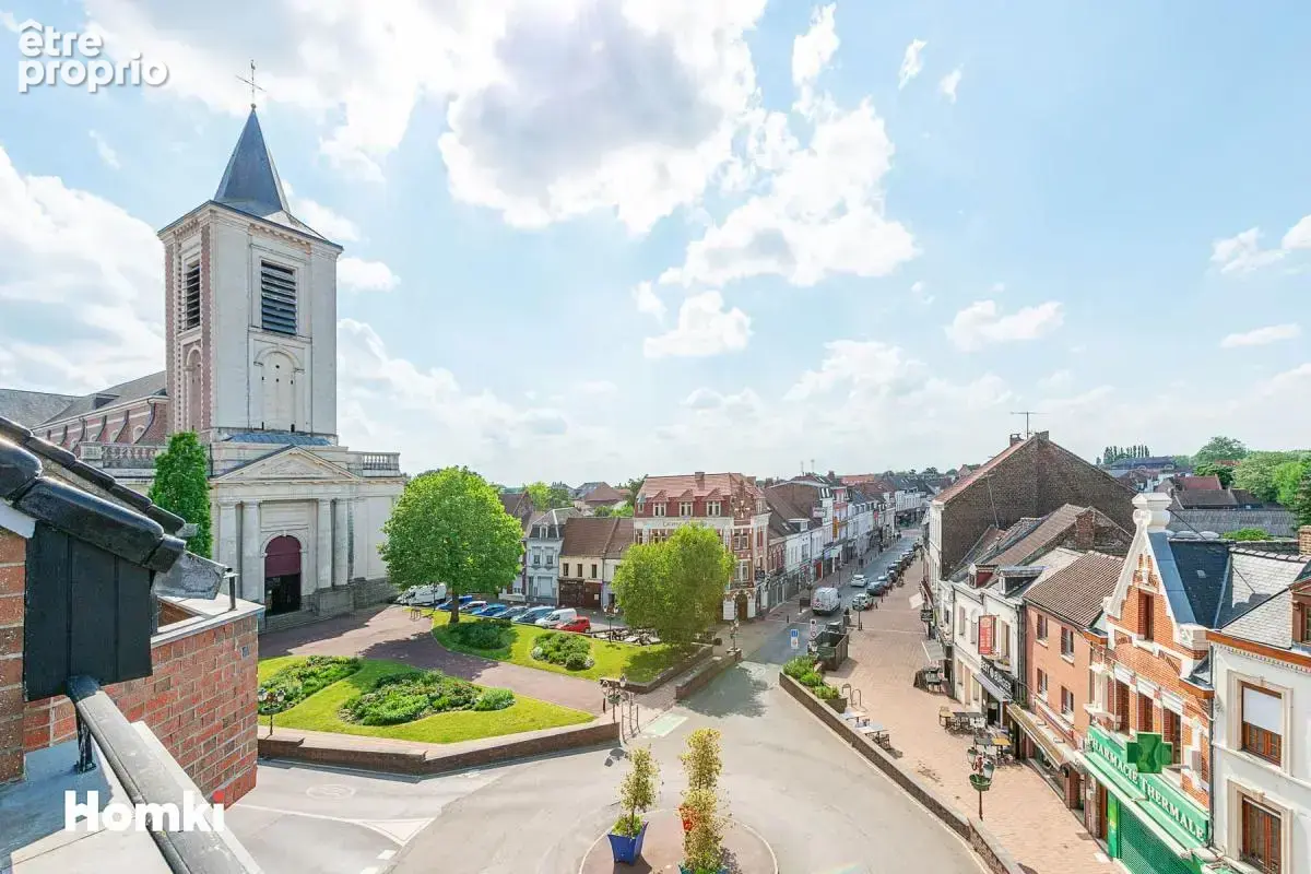 SAINT-AMAND-LES-EAUX – Appartement duplex T3 avec terrasse, balcon, parking et ascenseur – Résidence recherchée - photo 17