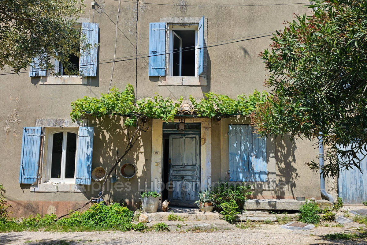Maison à EYGALIERES