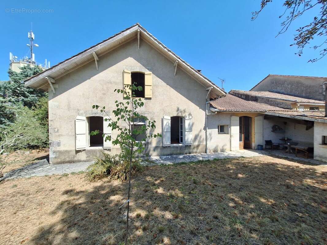 Maison à CASTILLONNES