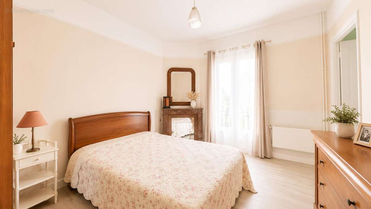 Maison 130 m² à Ormesson-Sur-Marne  - photo 7