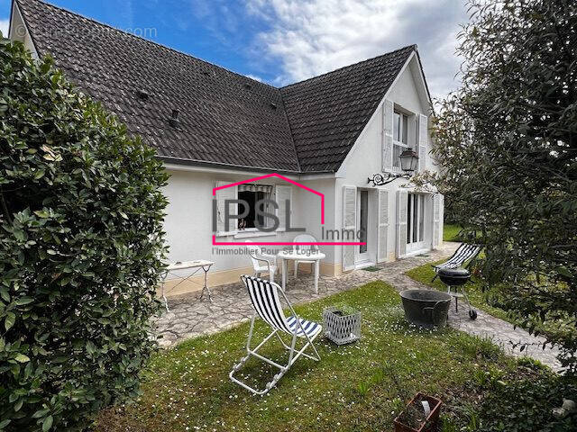 Maison à RUBELLES