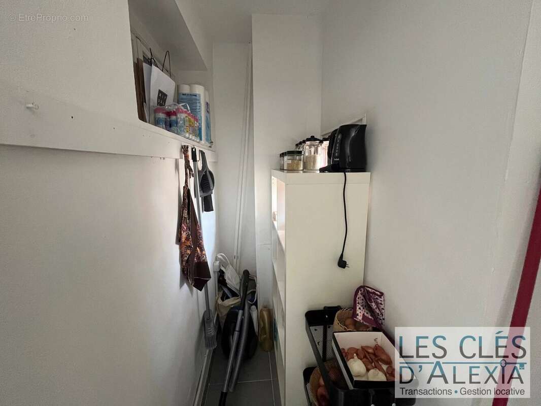 T3 – 61,60 m² – traversant est/ouest – place de stationnement – Vaulx-en-Velin - photo 11