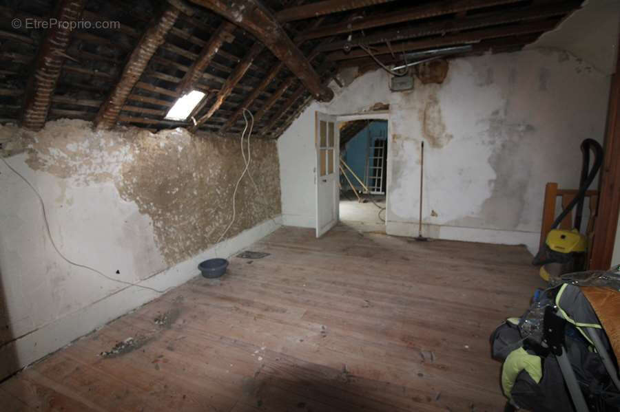58, Exclusisité Agence - 3mns de Prémery CAMPAGARNDE à finir de restaurer sur 1272m2 de terrain avec agréable - photo 10