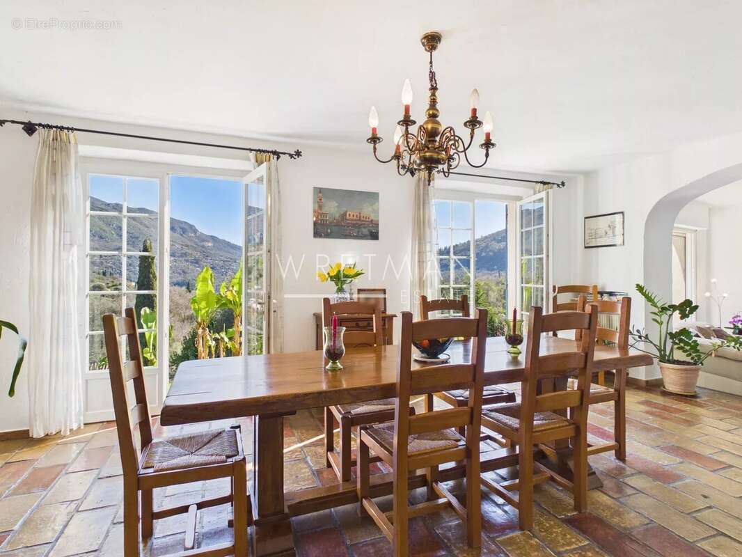 Maison à LE BAR-SUR-LOUP