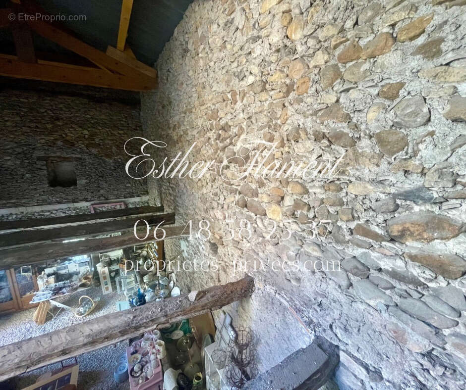 Maison à SAINT-JULIEN-DE-CASSAGNAS