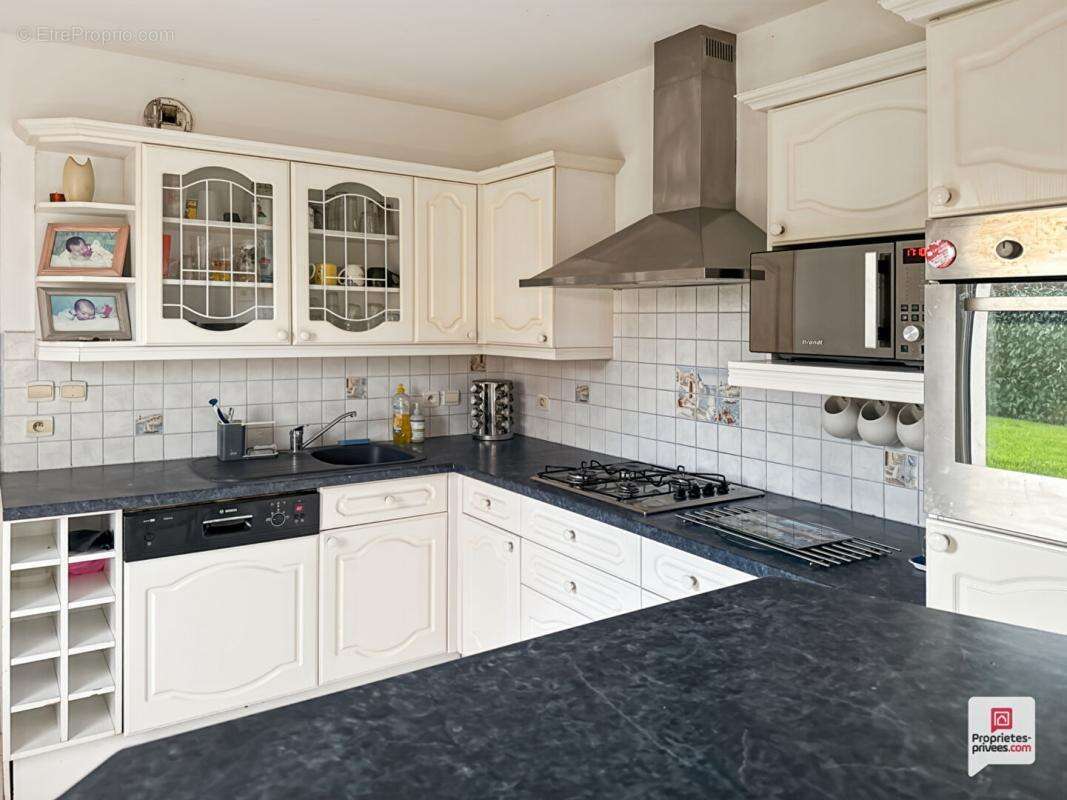 Maison à COURTILLERS