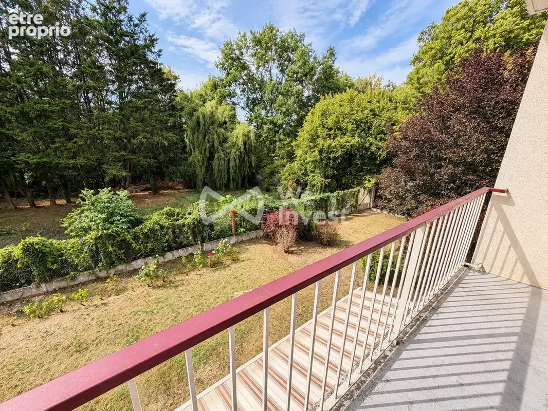 Appartement 3 pièces 65 m² à vendre à Chalette-Sur-Loing (45120) - photo 2